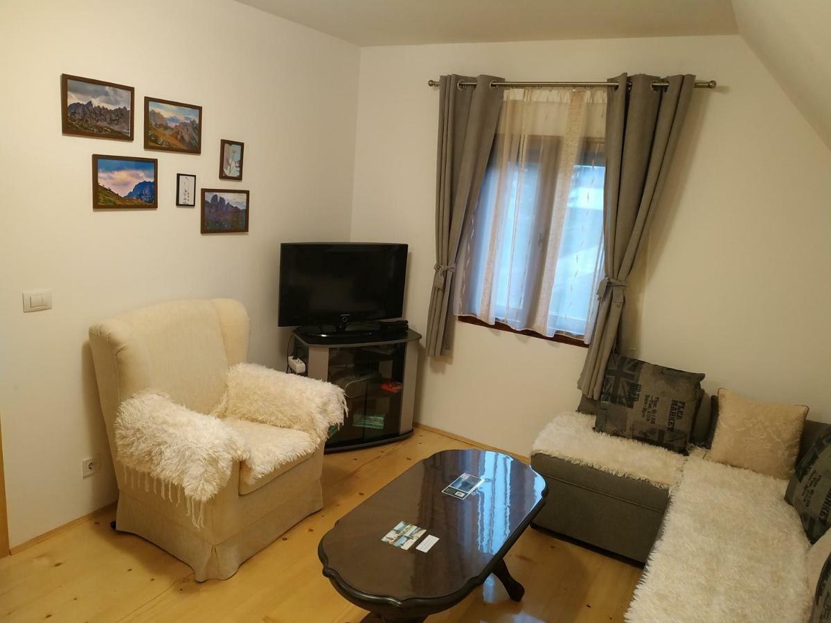Apartments Durmitor 자블야크 외부 사진